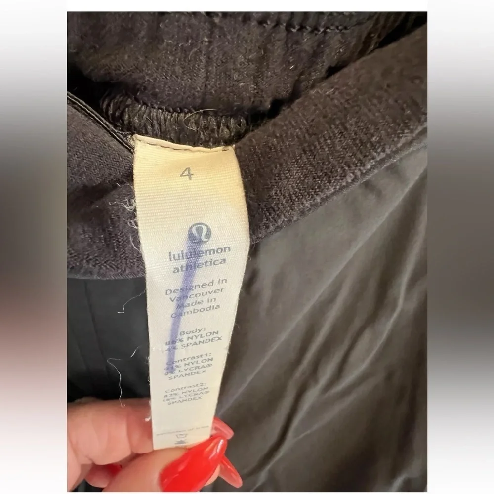 Lululemon Athletica Gray Skinny Pants women size 4